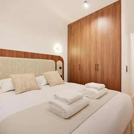 Chic - 1br-4p -ac- Marais-vosges *