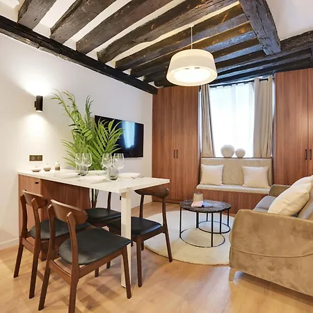 Chic - 1br-4p -ac- Marais-vosges * Parijs