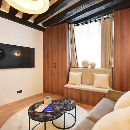 Chic - 1br-4p -ac- Marais-vosges Apartment Paris